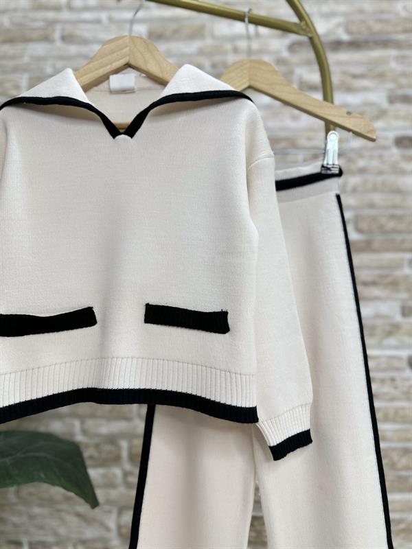 Kız Çocuk Triko Ekru Siyah Detaylı Takım