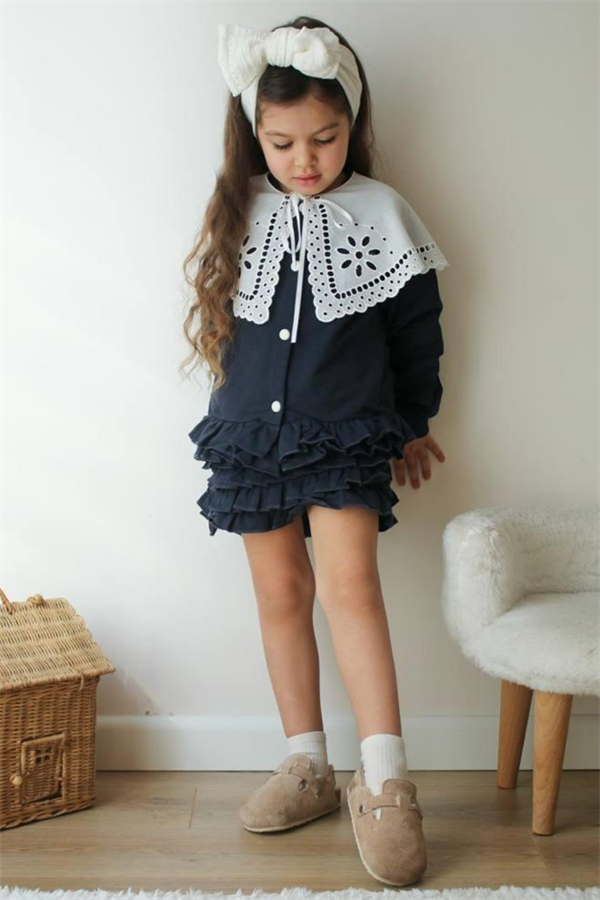 Kız Çocuk Yakalı Lacivert Etekli Takım