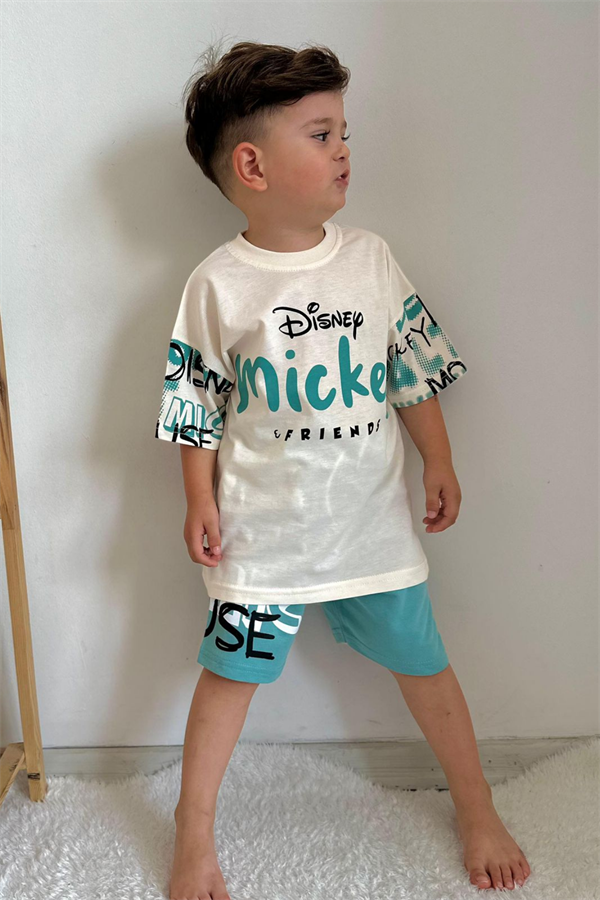 Mickey Mouse Yeşilli Şortlu Takım
