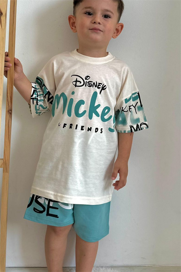 Mickey Mouse Yeşilli Şortlu Takım