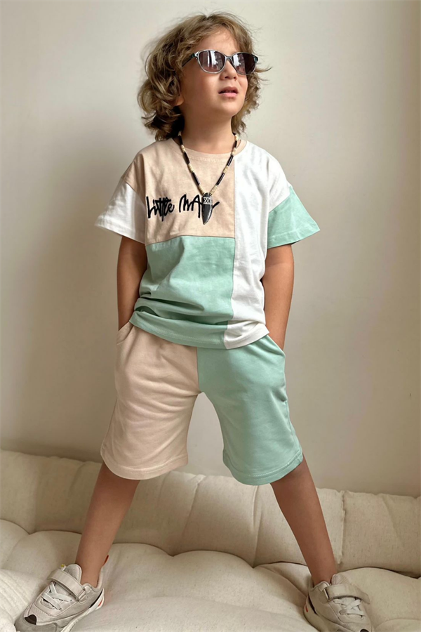 Parçalı Şu Yeşili Şortlu Takım