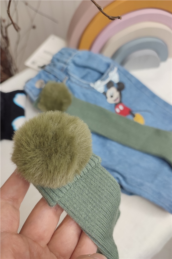 Ponponlu Haki Diz Altı Çorap