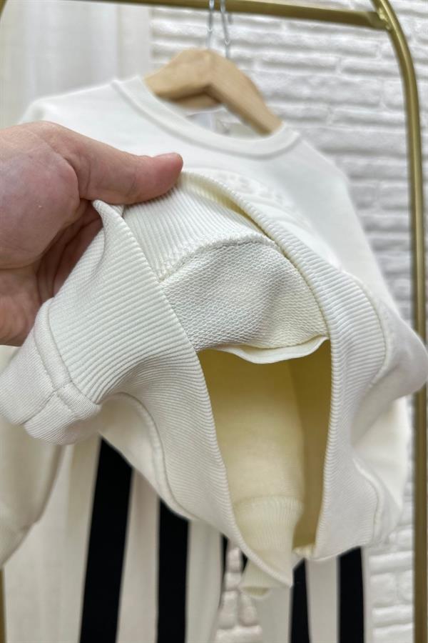 Unisex 3 İplik Kabartma Baskı Siyah Beyaz Çizgili Takım