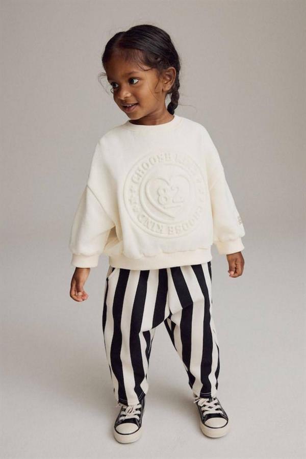 Unisex 3 İplik Kabartma Baskı Siyah Beyaz Çizgili Takım