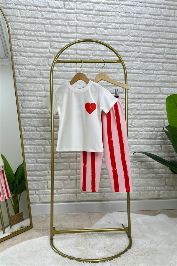 Unisex Çizgili Kalp Detaylı Takım 
