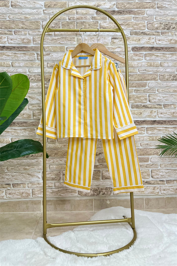 Unisex Çocuk Sarı Çizgili Çantalı Pijama Takım