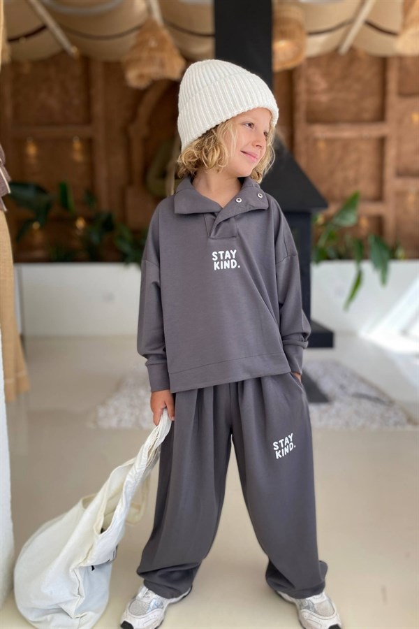Unisex Mevsimlik Stay Kind Füme Takım