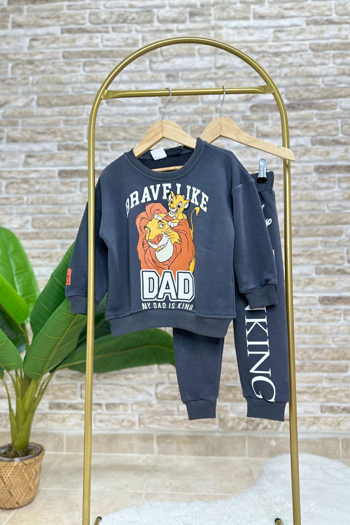 3 İplik Lion King Anrasit Takım