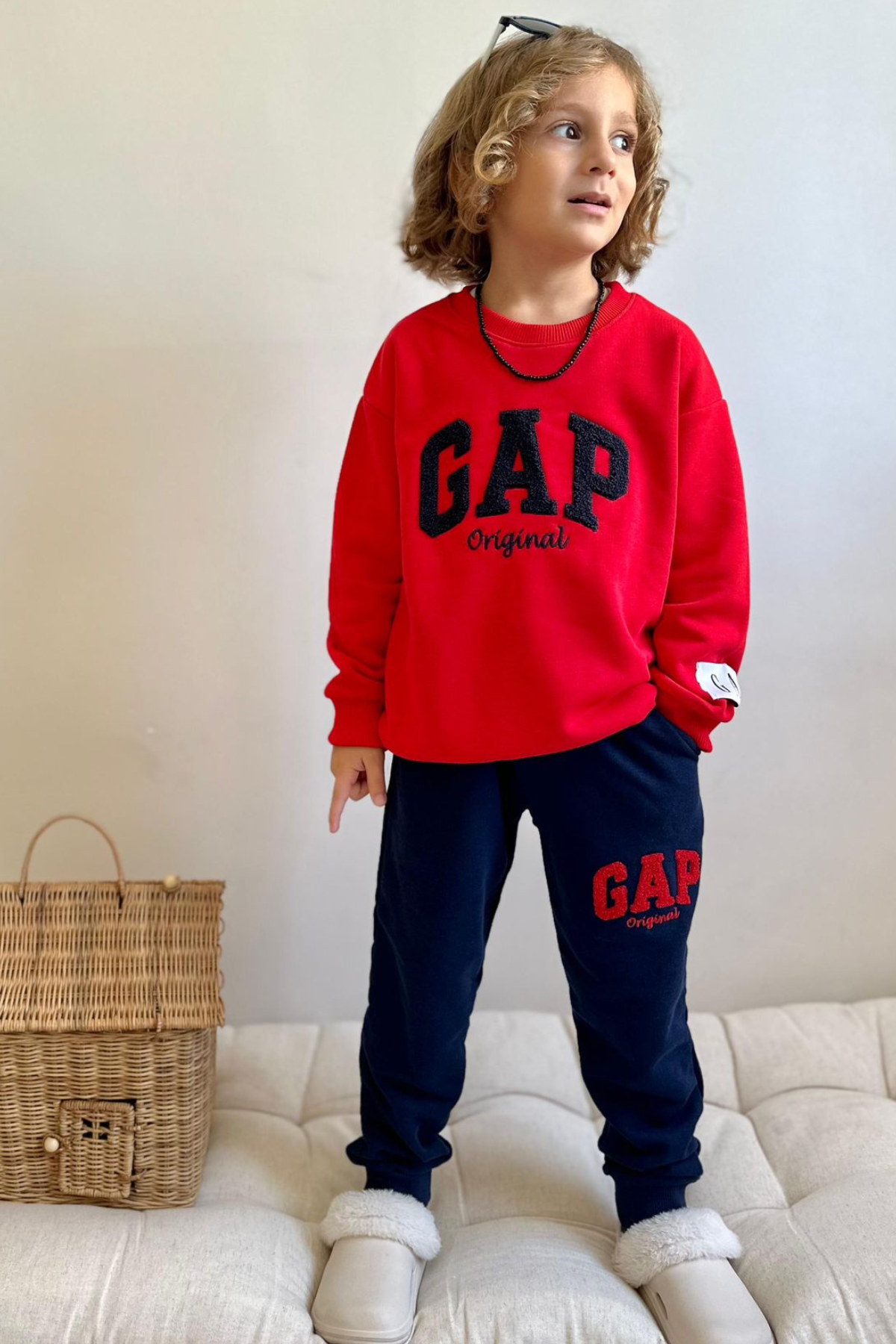Erkek Çocuk 3 İplik Süzene Nakışlı Kırmızı Laci Gap Takım
