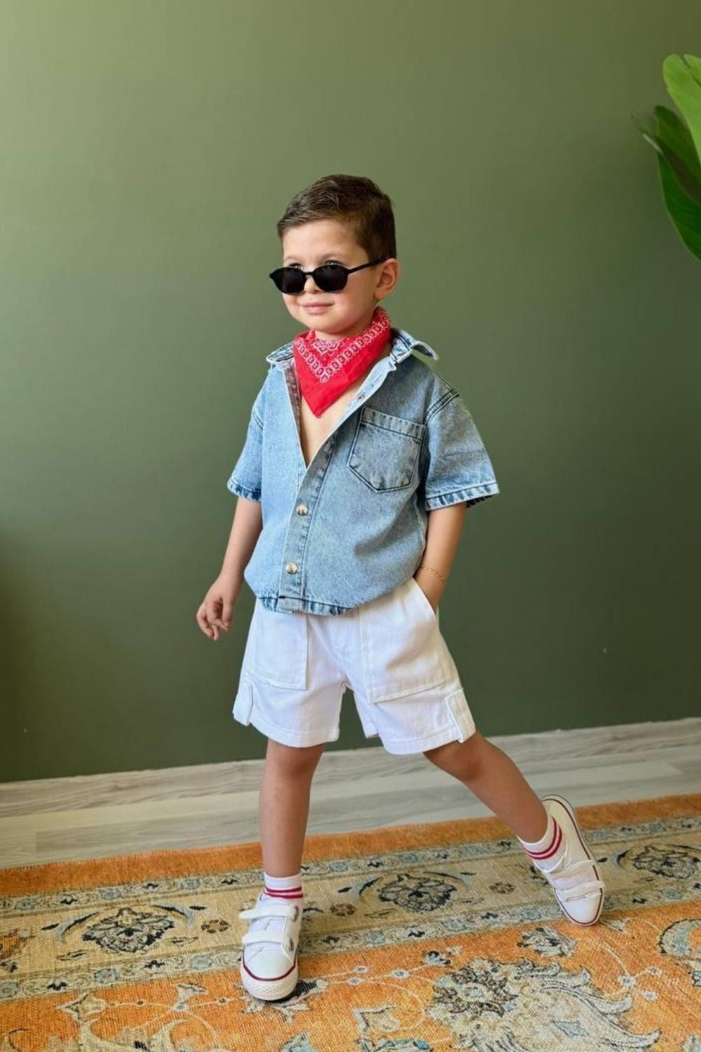 Erkek Çocuk Denim Beyaz Şortlu Takım