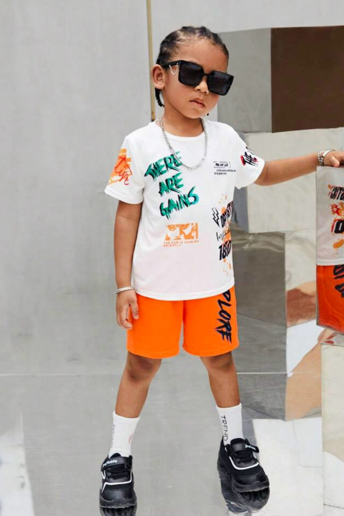 Explore Oranj Tshirt Şort Takım