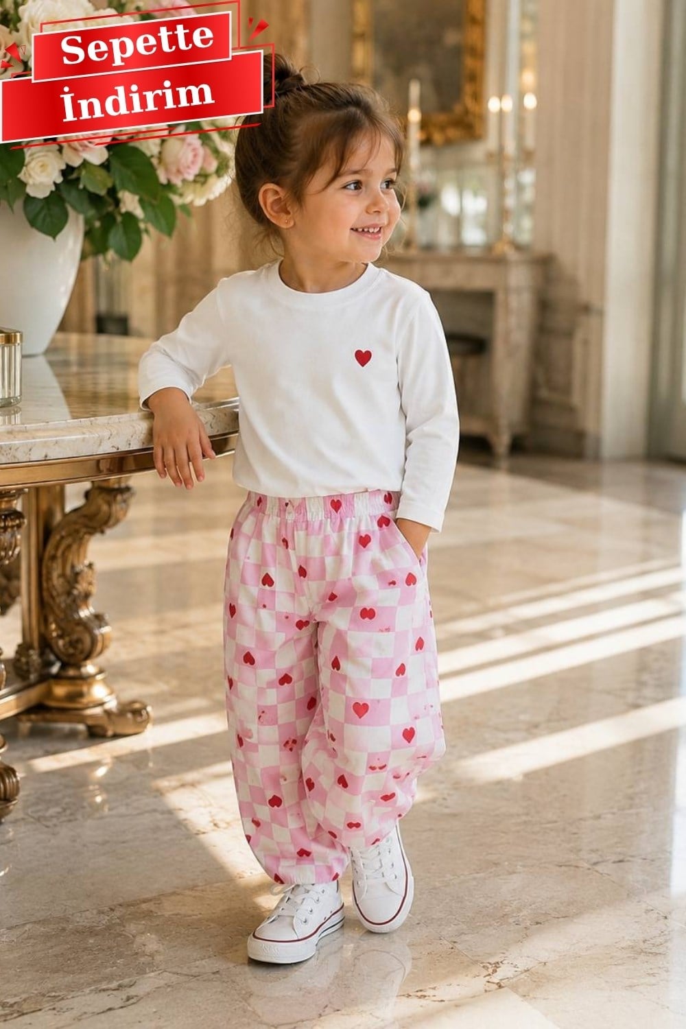 Kız Çocuk Gabardin Pantolon Kalpli Takım