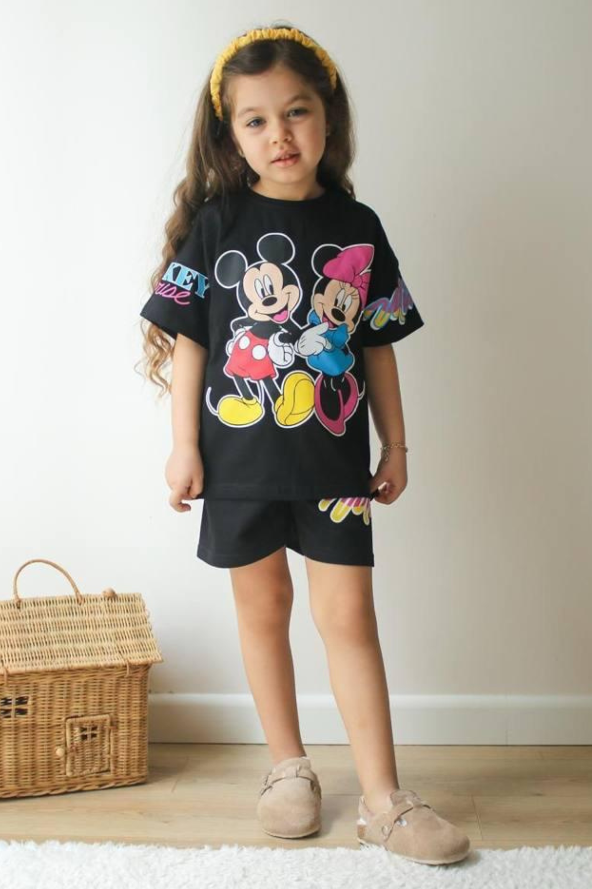 Kız Çocuk Minnie & Mickey Siyah Yaz Şortlu Takım 