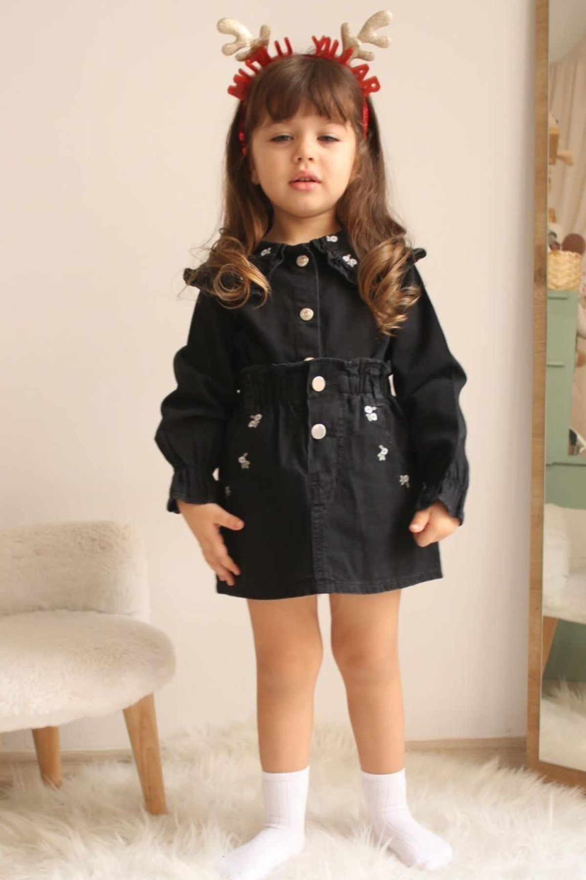 Kız Çocuk Siyah Denim Etekli Takım