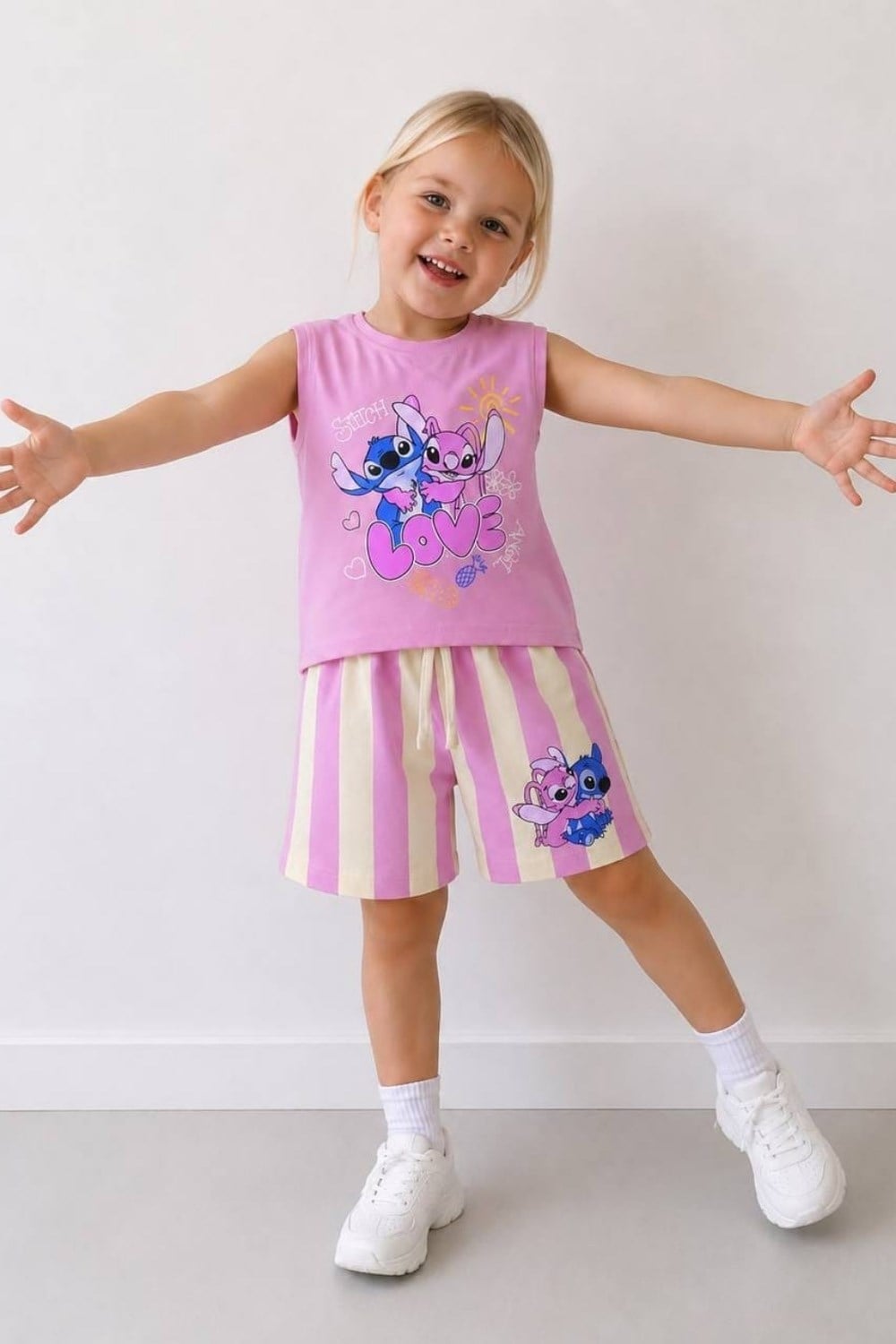 Kız Çocuk Stitch Lila Çizgili Şortlu Takım