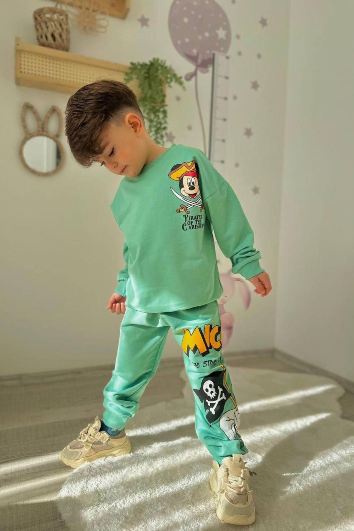 Korsan Mickey takim