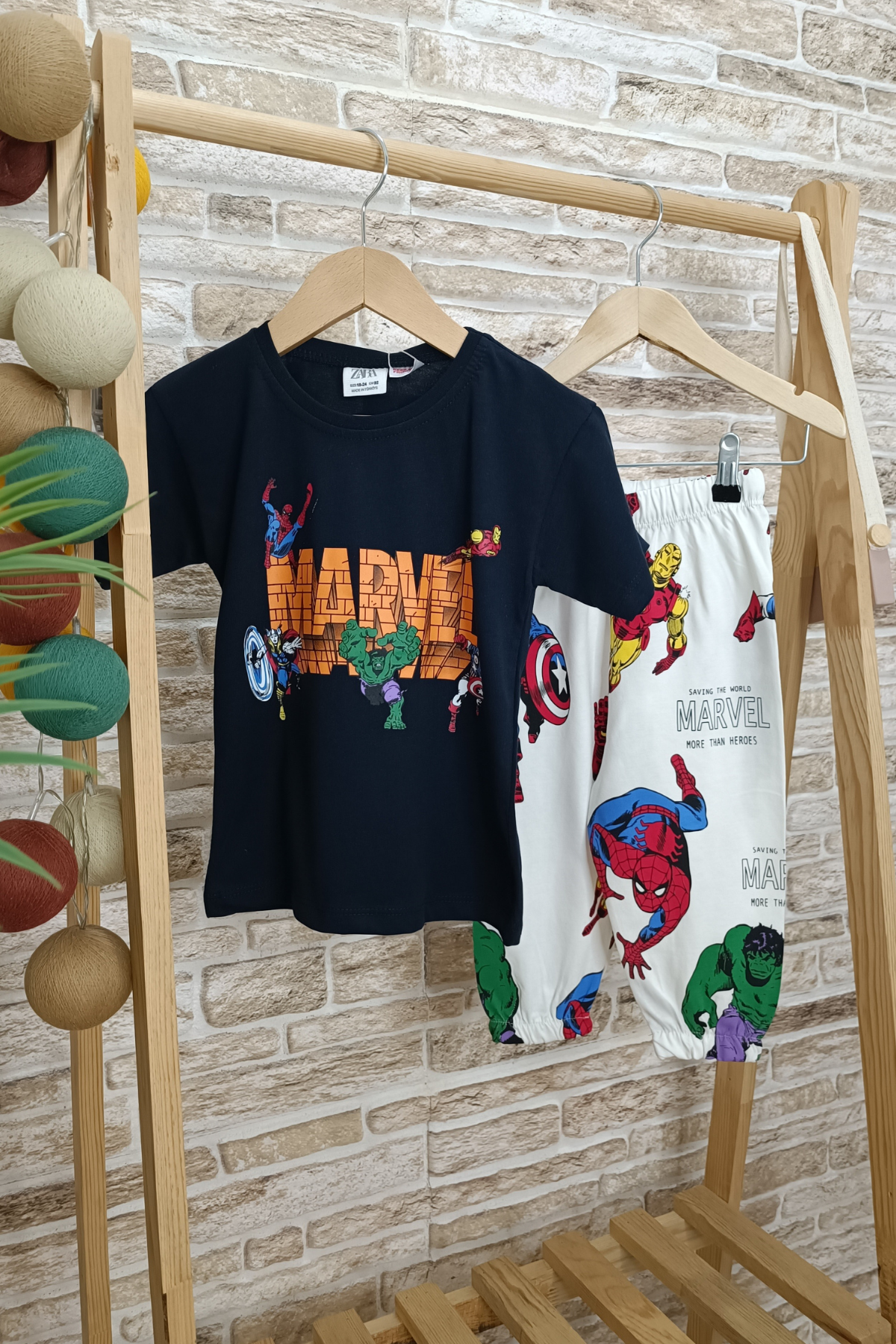 Marvel Baskılı Tshirtlu Takım