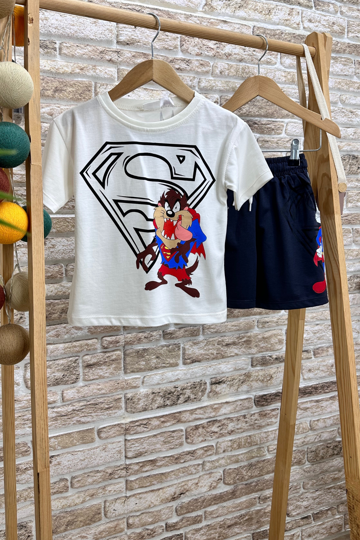 Tazmanya & Bugs Bunny Baskılı Şortlu Takım