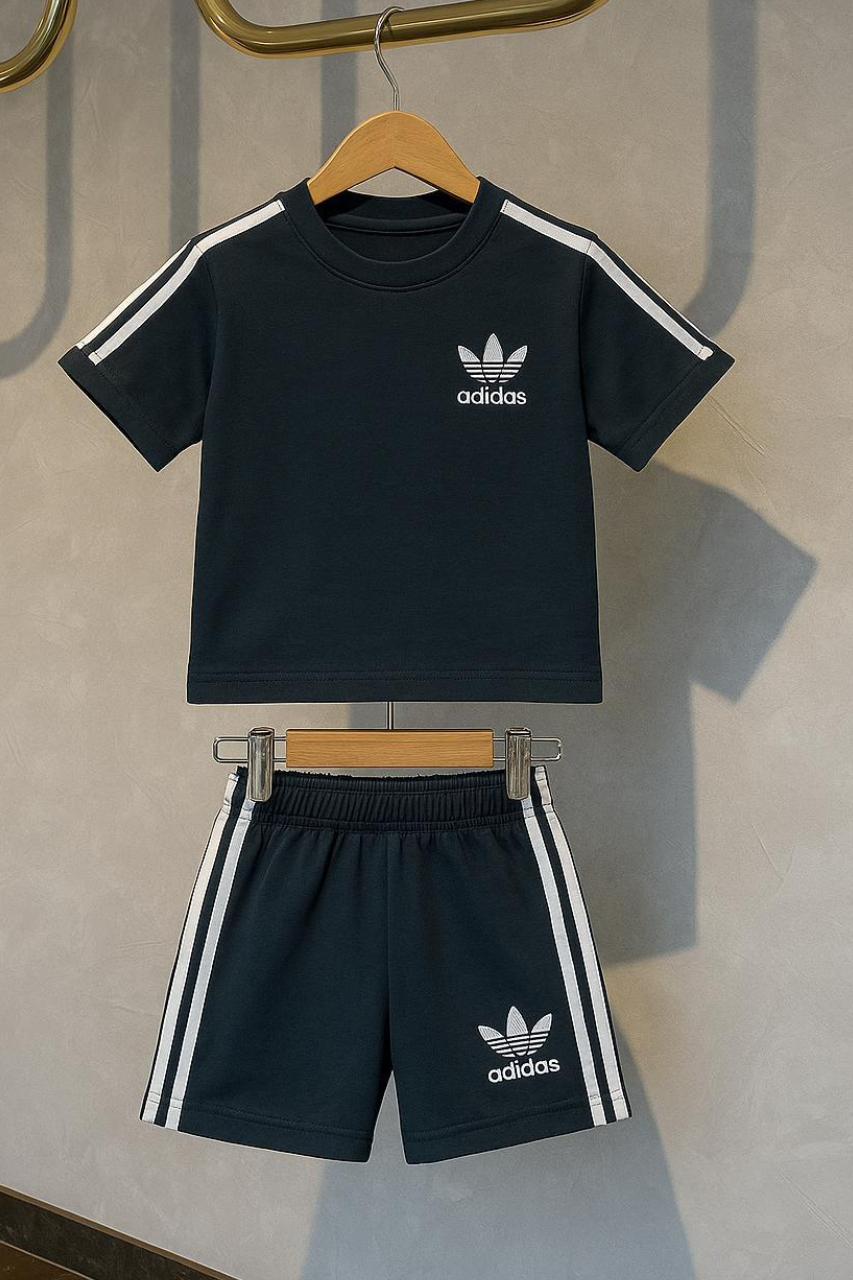Unisex Adids Antrasit Şortlu Takım