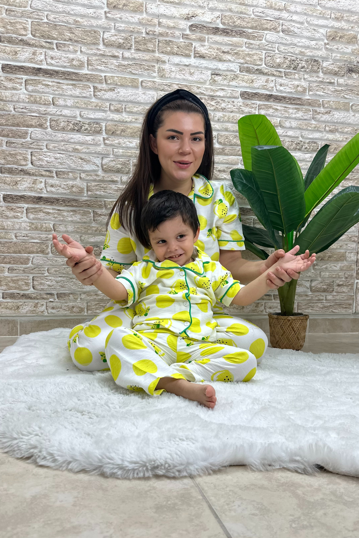 Unisex Çocuk Limonlu Pijama Takımı