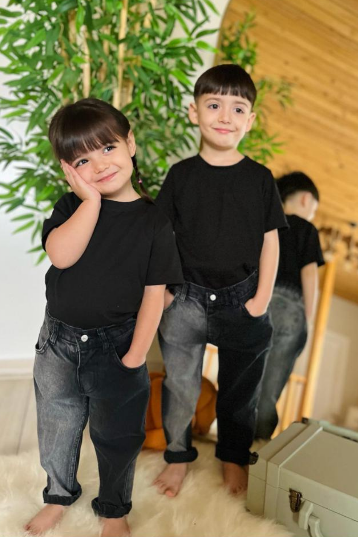 Unisex Siyah Yıkamalı Jean Pantolon