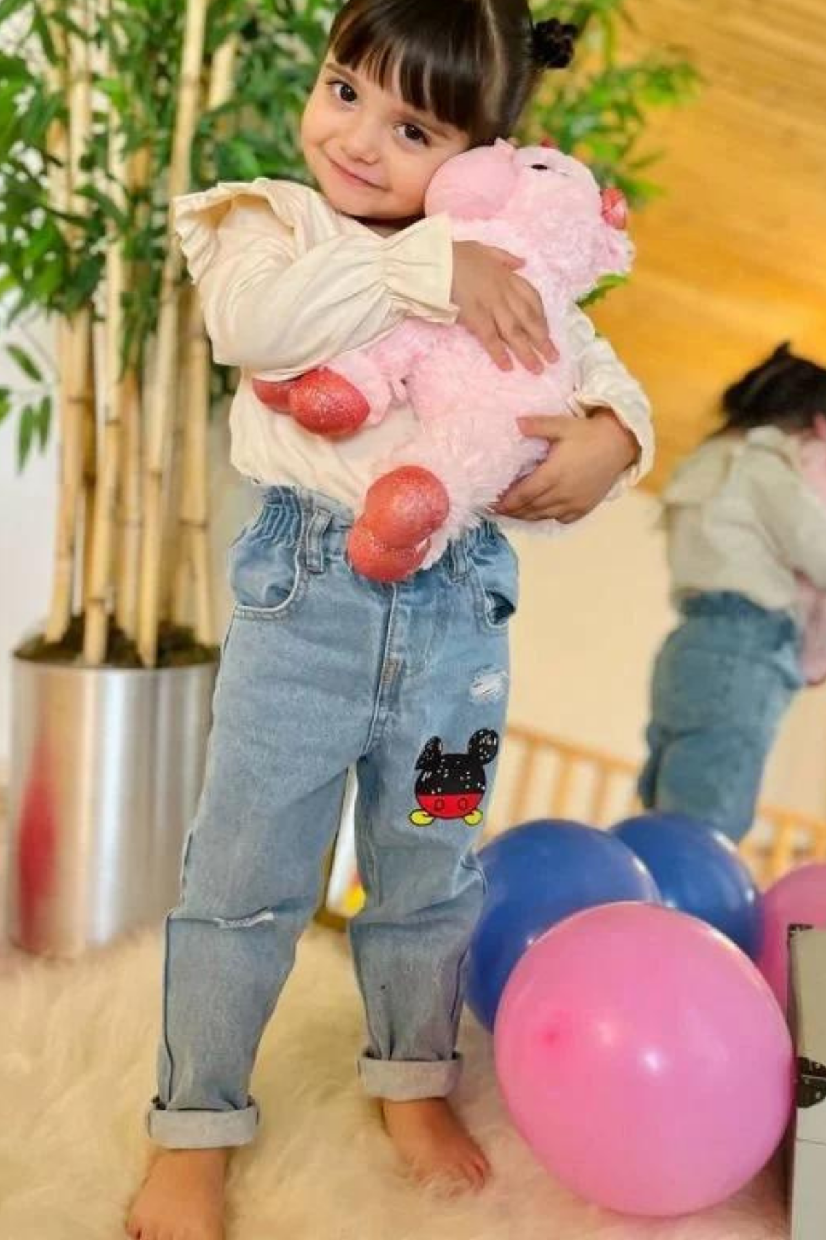 Unisex Yüksek Bel Paçası Mickey Jean Pantolon
