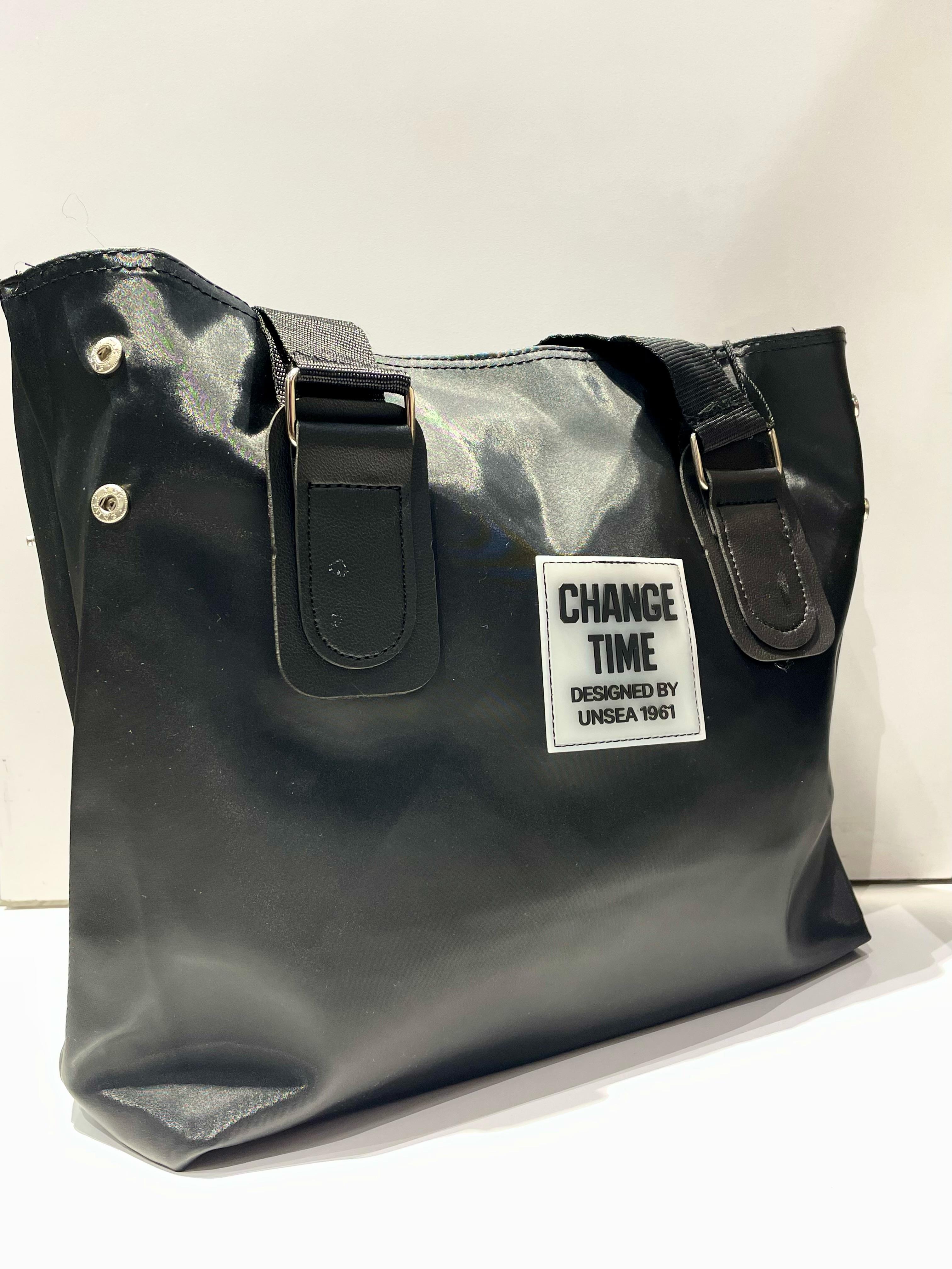 Kadın Change Time Yazılı Omuz Çantası Siyah