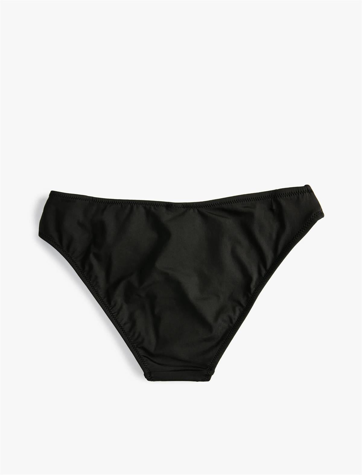 Bikini Altı Normal Bel Metal Aksesuar Detaylı