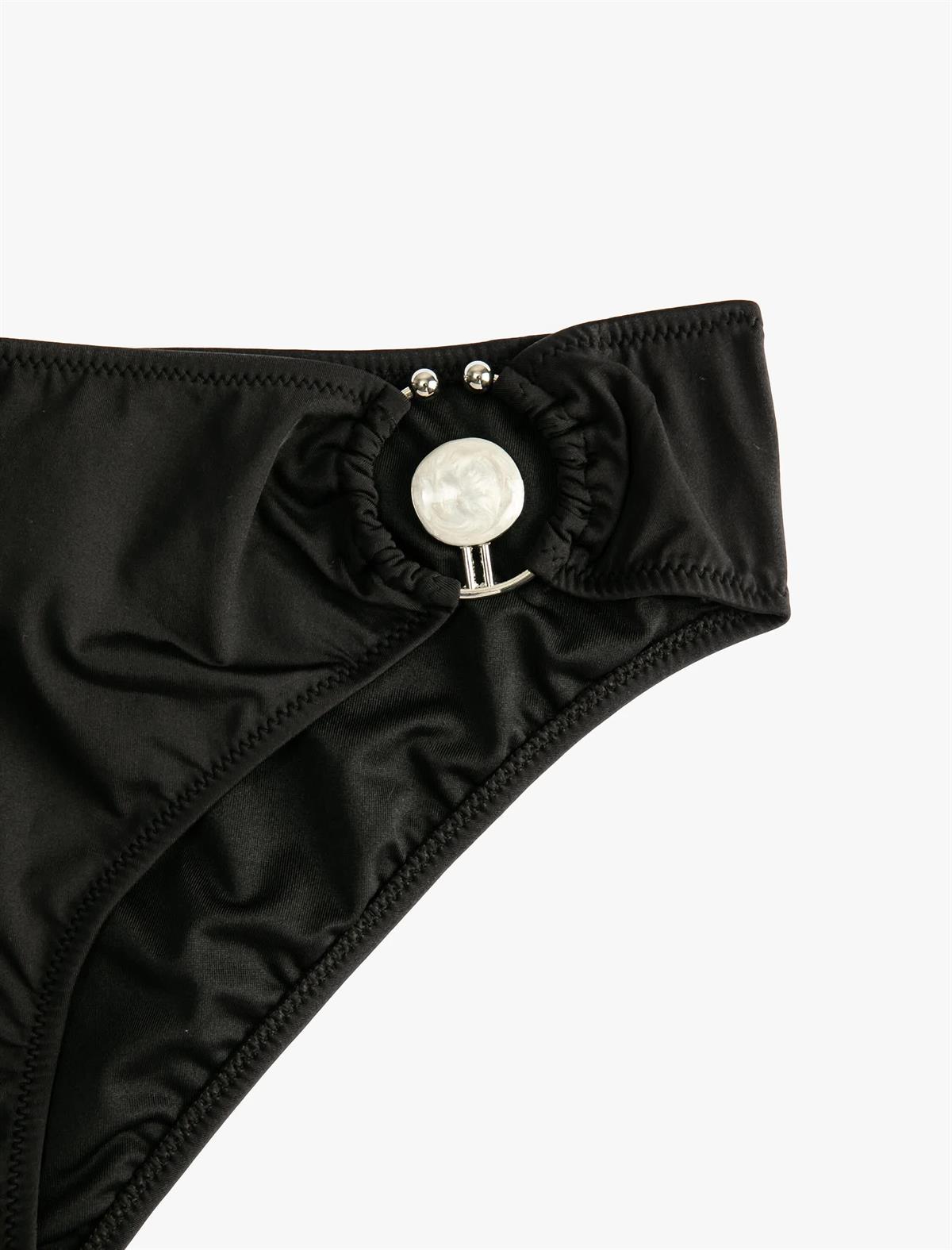 Bikini Altı Normal Bel Metal Aksesuar Detaylı