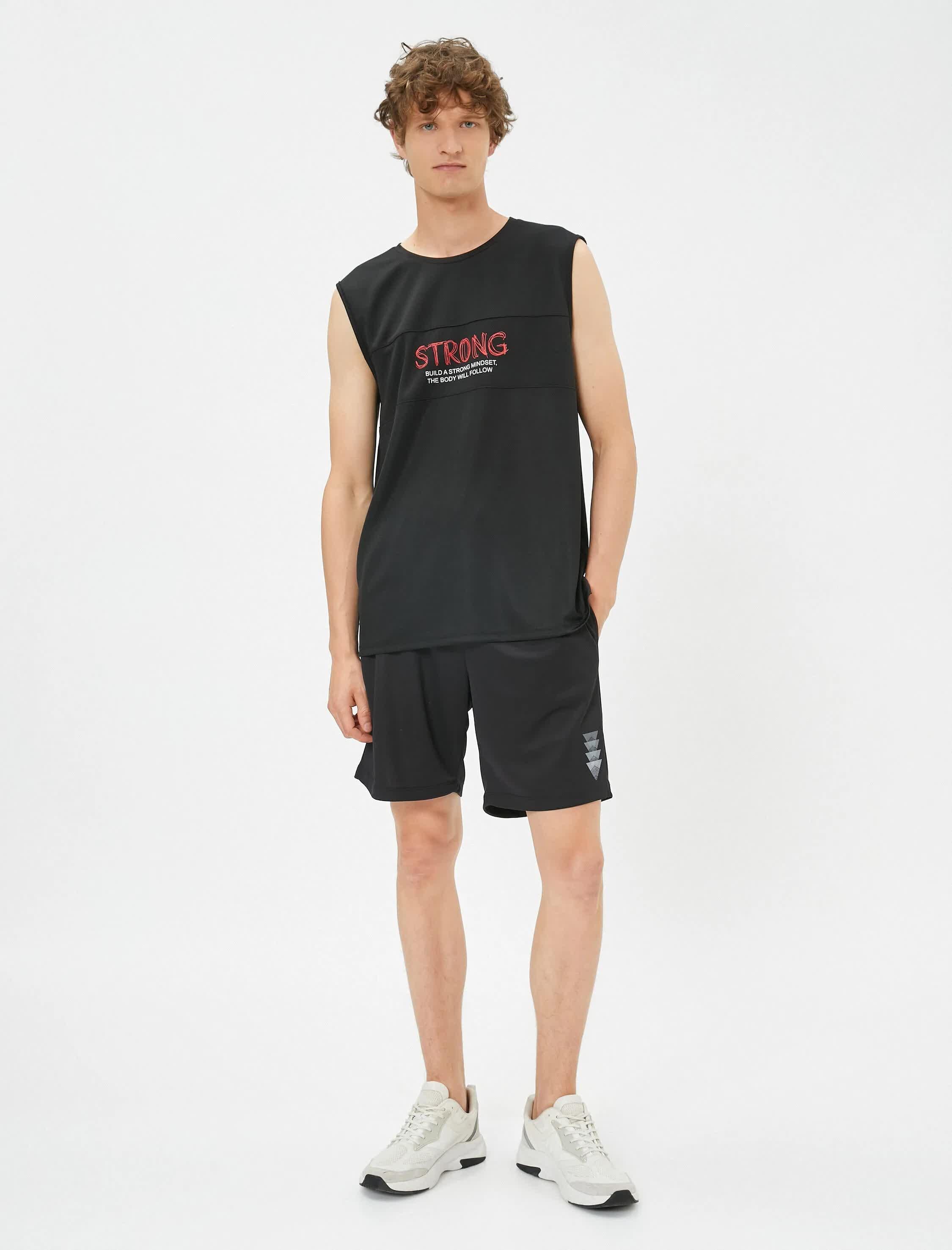 Spor Atlet Slogan Baskılı Dikiş Detaylı