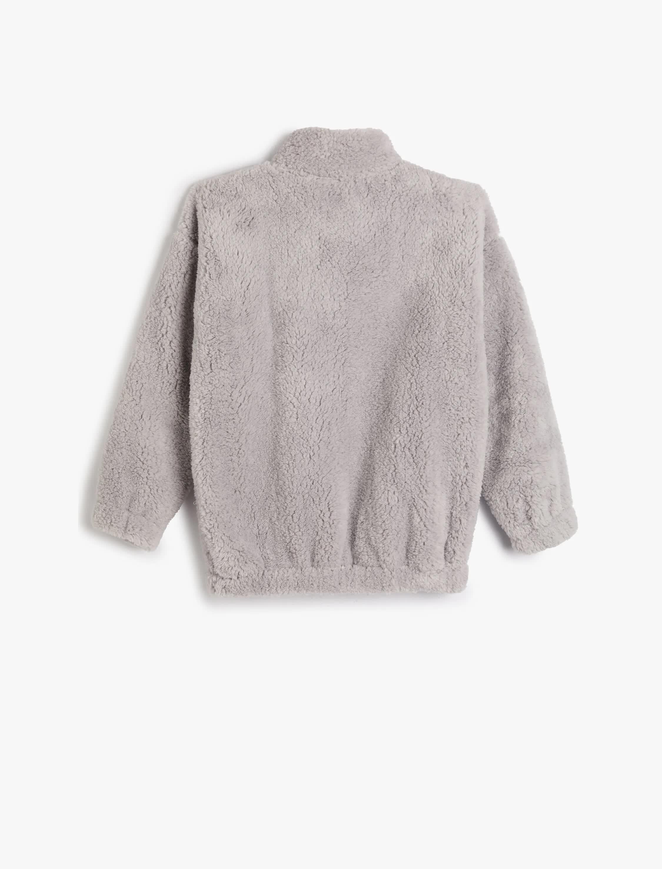 Erkek Çocuk Peluş Sweatshirt Yarım Fermuar Detaylı Dik Yaka İşlemeli Beli ve Manşetleri Lastikli