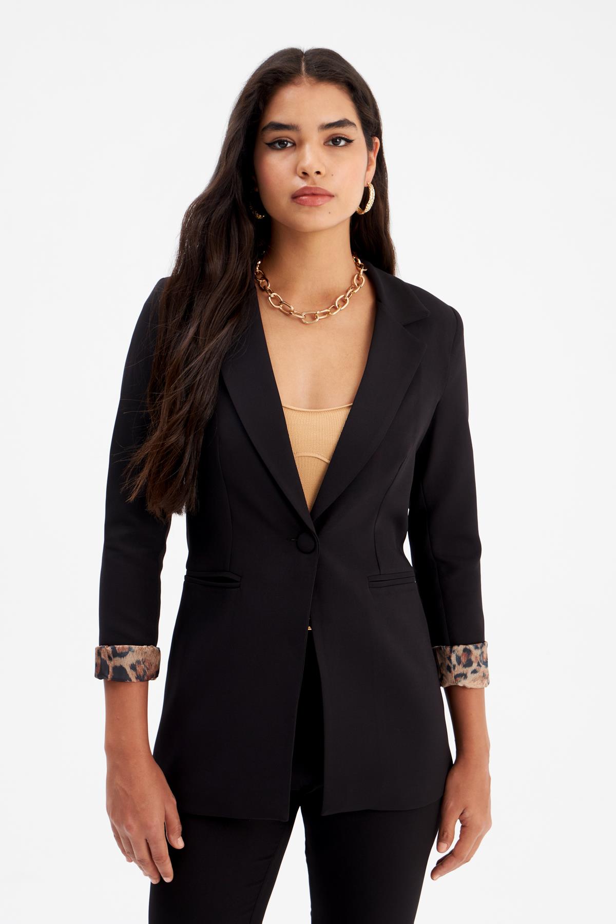 Siyah Kadın Mono Yaka Klasik Ceket