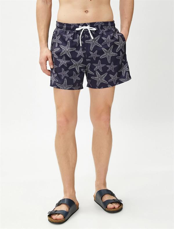 Deniz Şortu Yıldız Baskılı Beli Bağcıklı Cep Detaylı