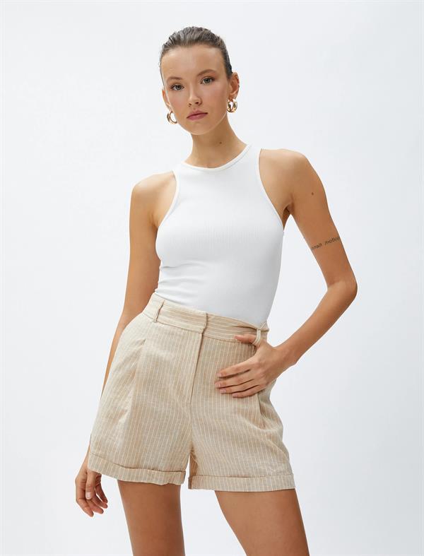 Keten Karışımlı Şort Pile Detaylı