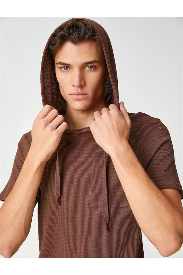 Açık Kahverengi Basic Kapşonlu Tişört Kısa Kollu Dokulu Cep Detaylı Pamuklu