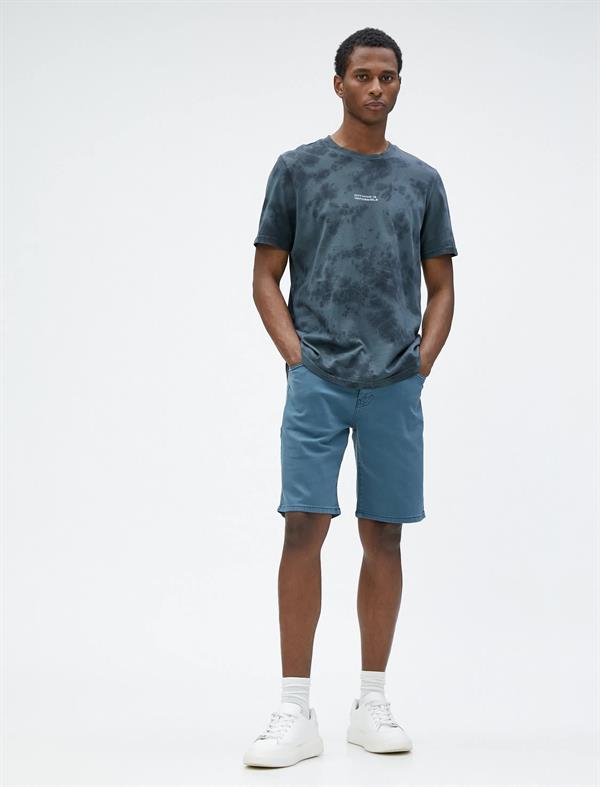 Mavi Gabardin Bermuda Şort Cep Detaylı Düğmeli Pamuklu