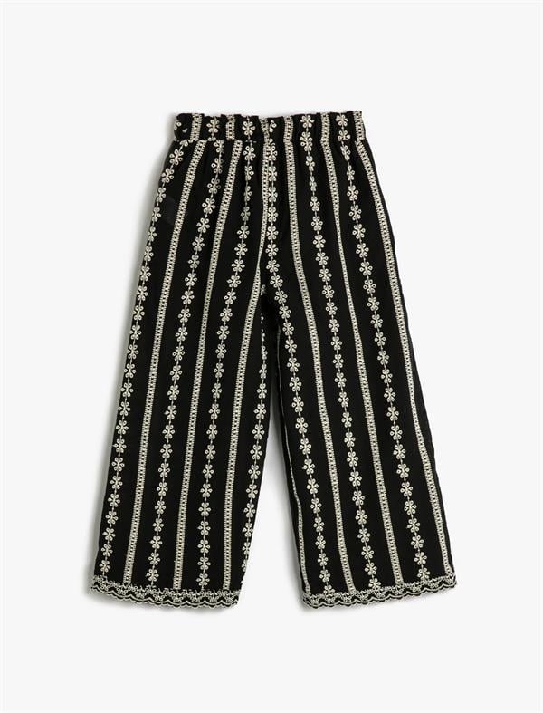 Kız Çocuk Bol Paça Pantolon Çiçek İşlemeli Beli Lastikli