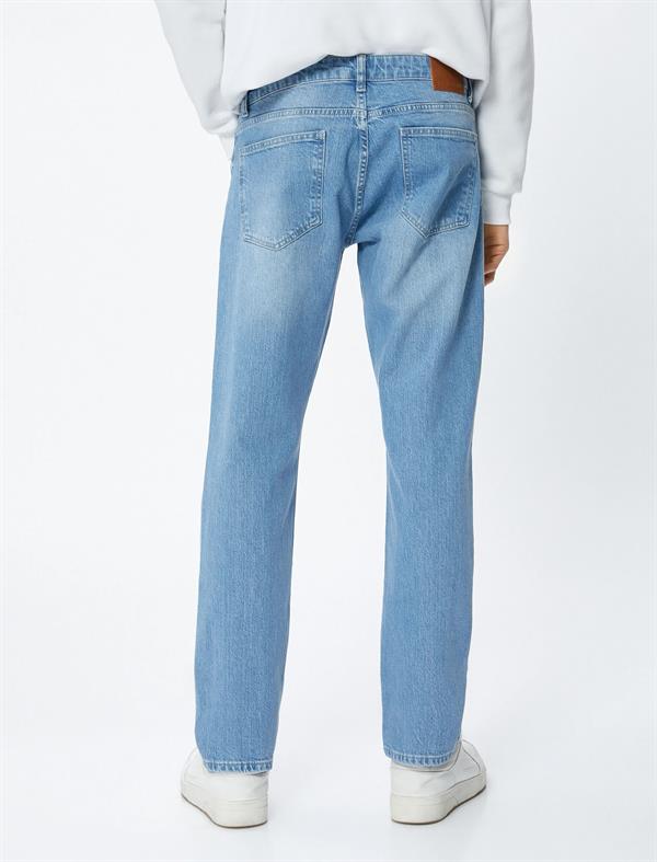Straight Fit Açık İndigo Erkek Kot Pantolon - Mark Jean