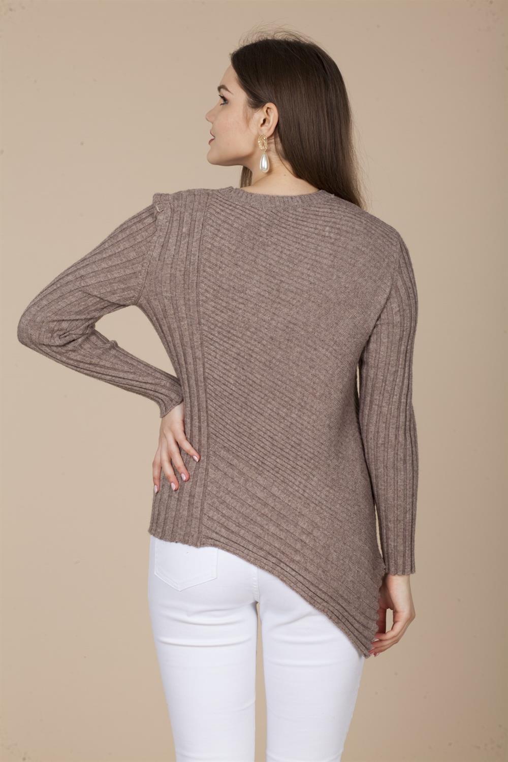 Kadın Asimetrik Kesim Triko Beige