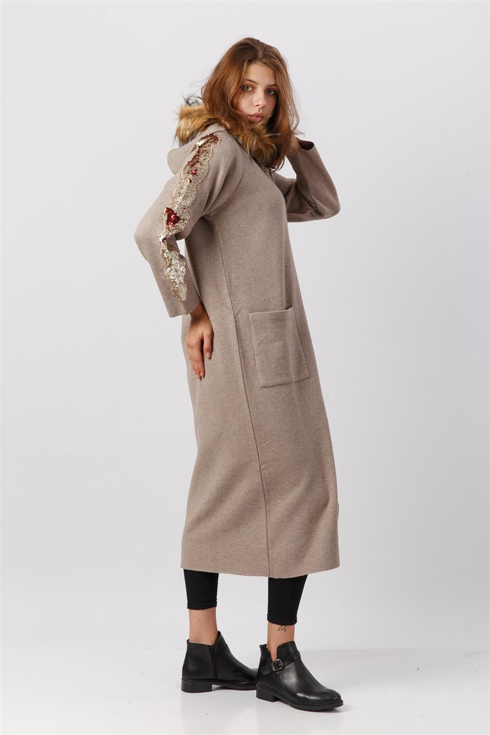 Kadın Kolları Pul Detaylı Uzun Hırka Beige