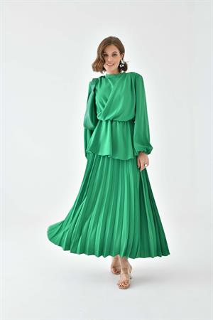 Garmi Kadın Pliseli Etekli Takım Benetton