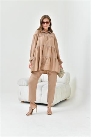 Garmi Kadın Taşlı Parlak Kumaş Takım Camel