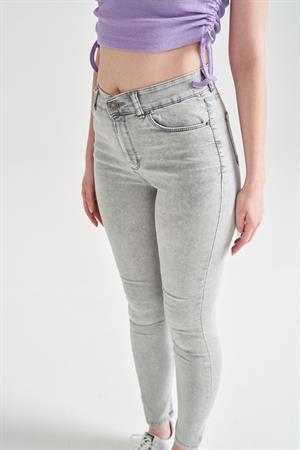 Kadın Dar Kalıp Slim Fit Jean Gri