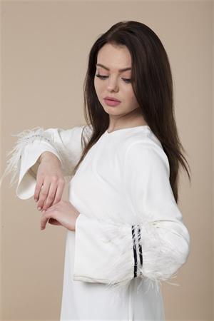 Kadın Kolları Tüy Detaylı Tunik Ekru