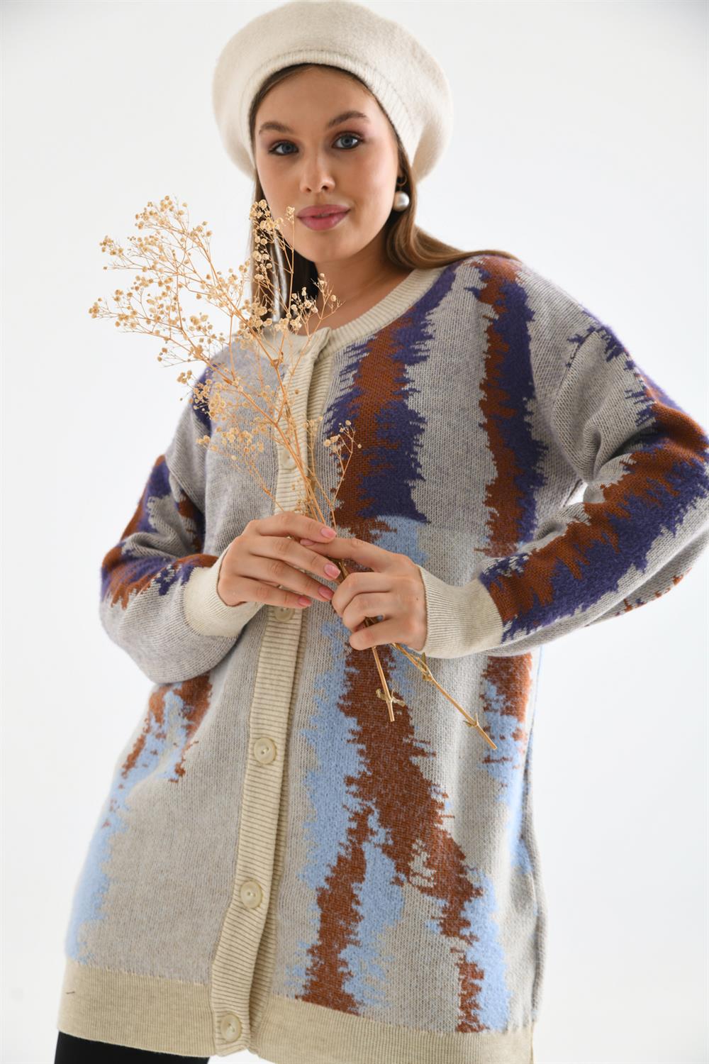 Kadın Batik Desenli Hırka TAŞ