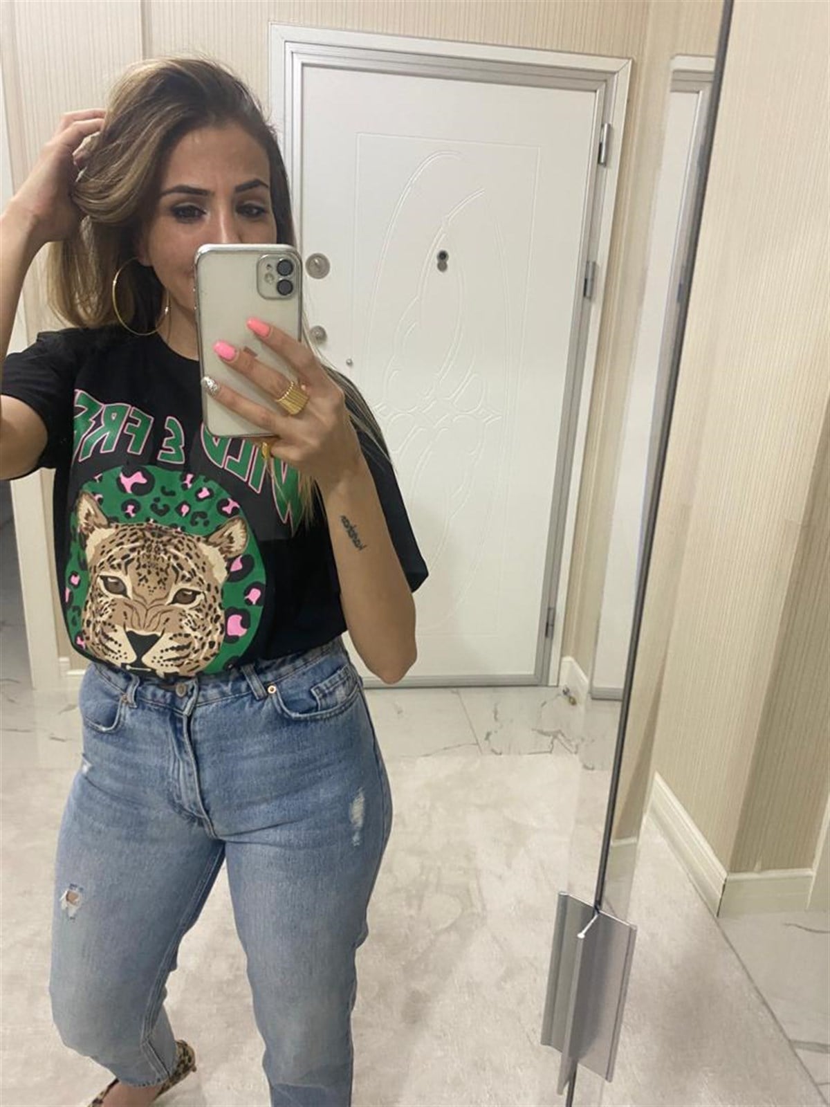 Leopar Aslanlı Tişört