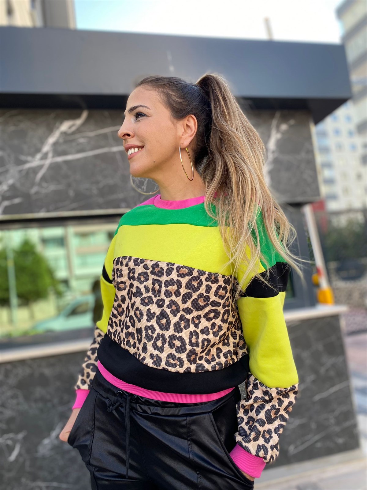 Renkli Leopar Sweat