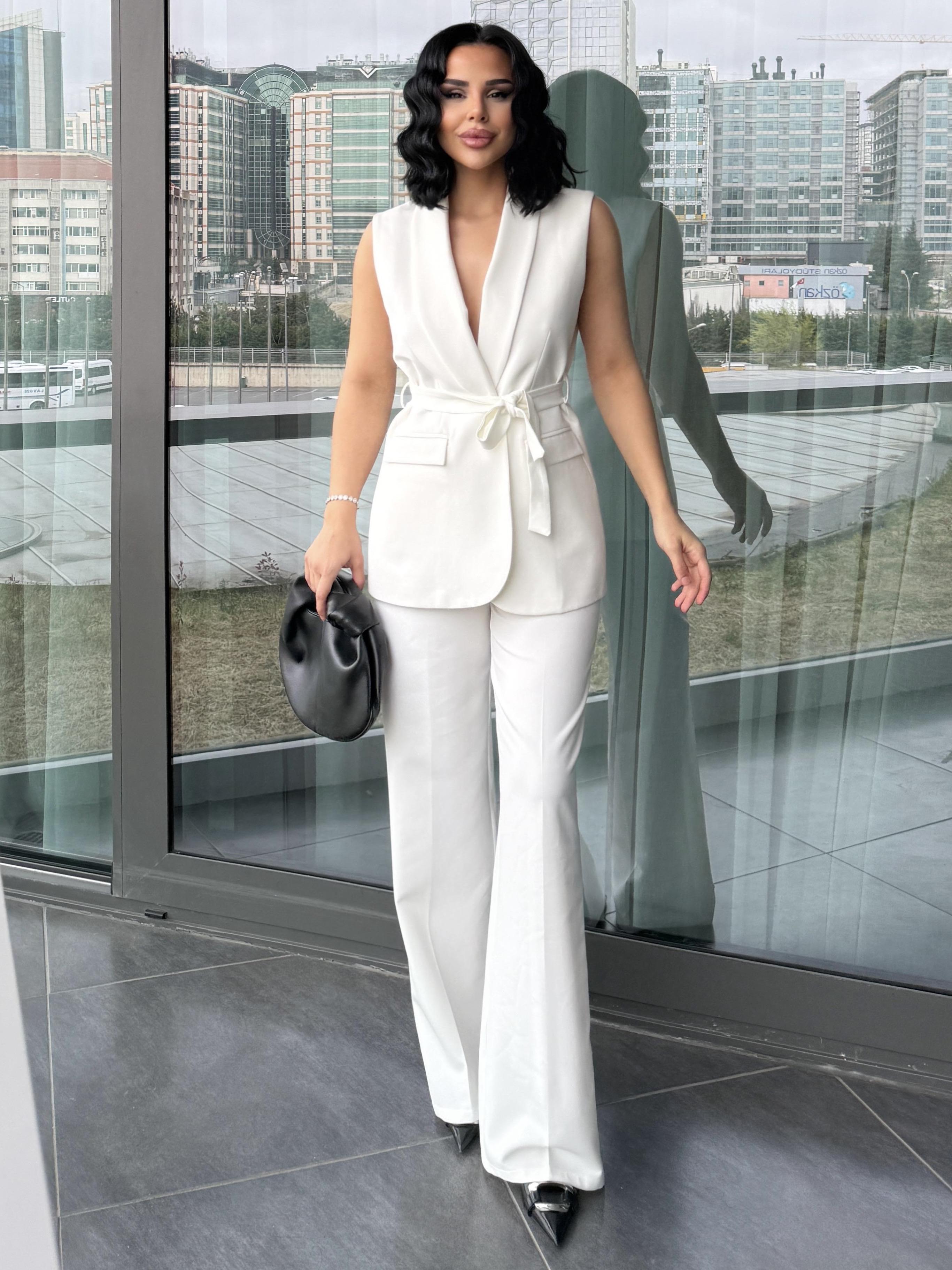 Atlans Yelekli Takım Beyaz 