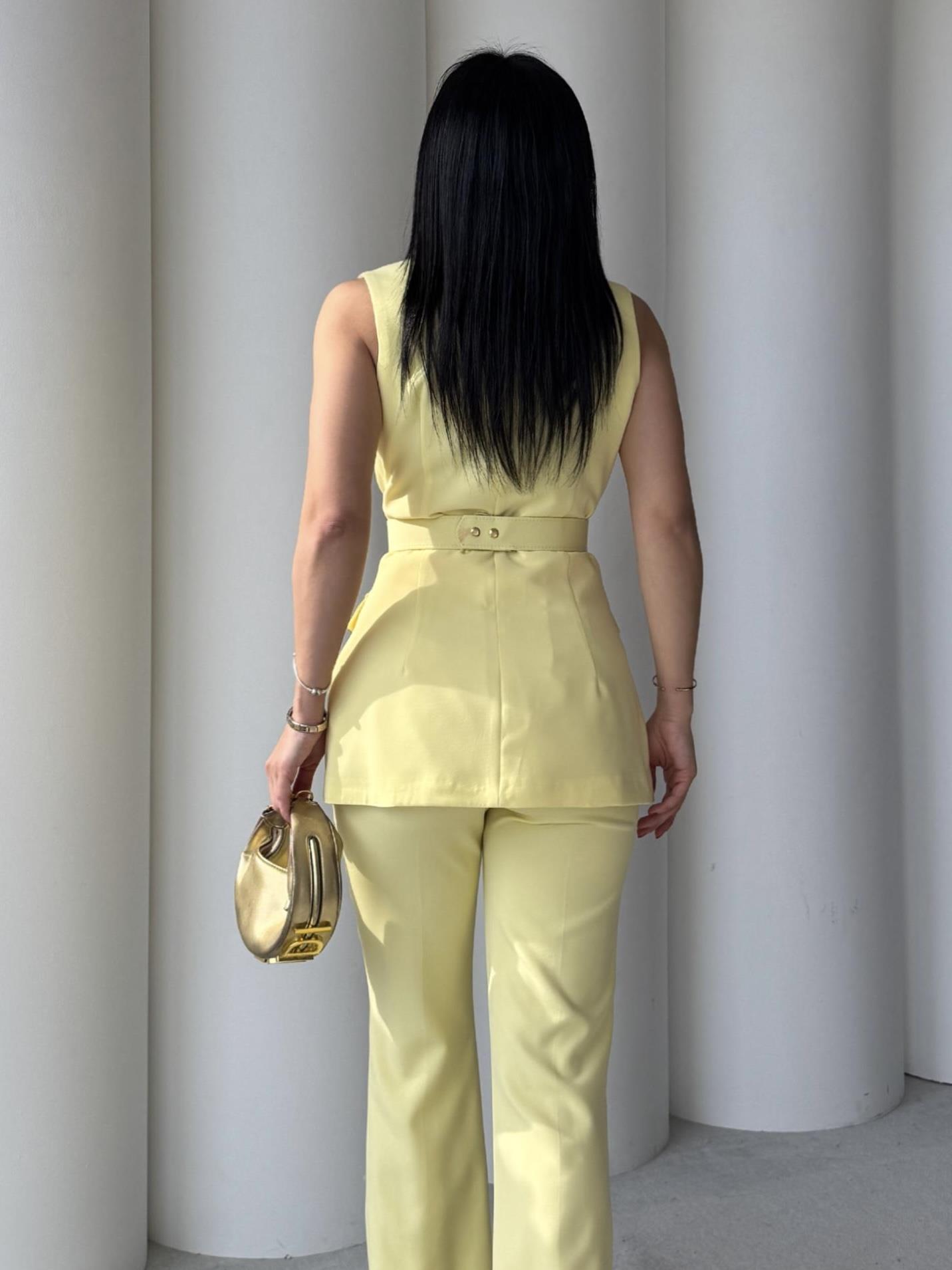 Balmein Gold Kemer Detaylı Takım Sarı