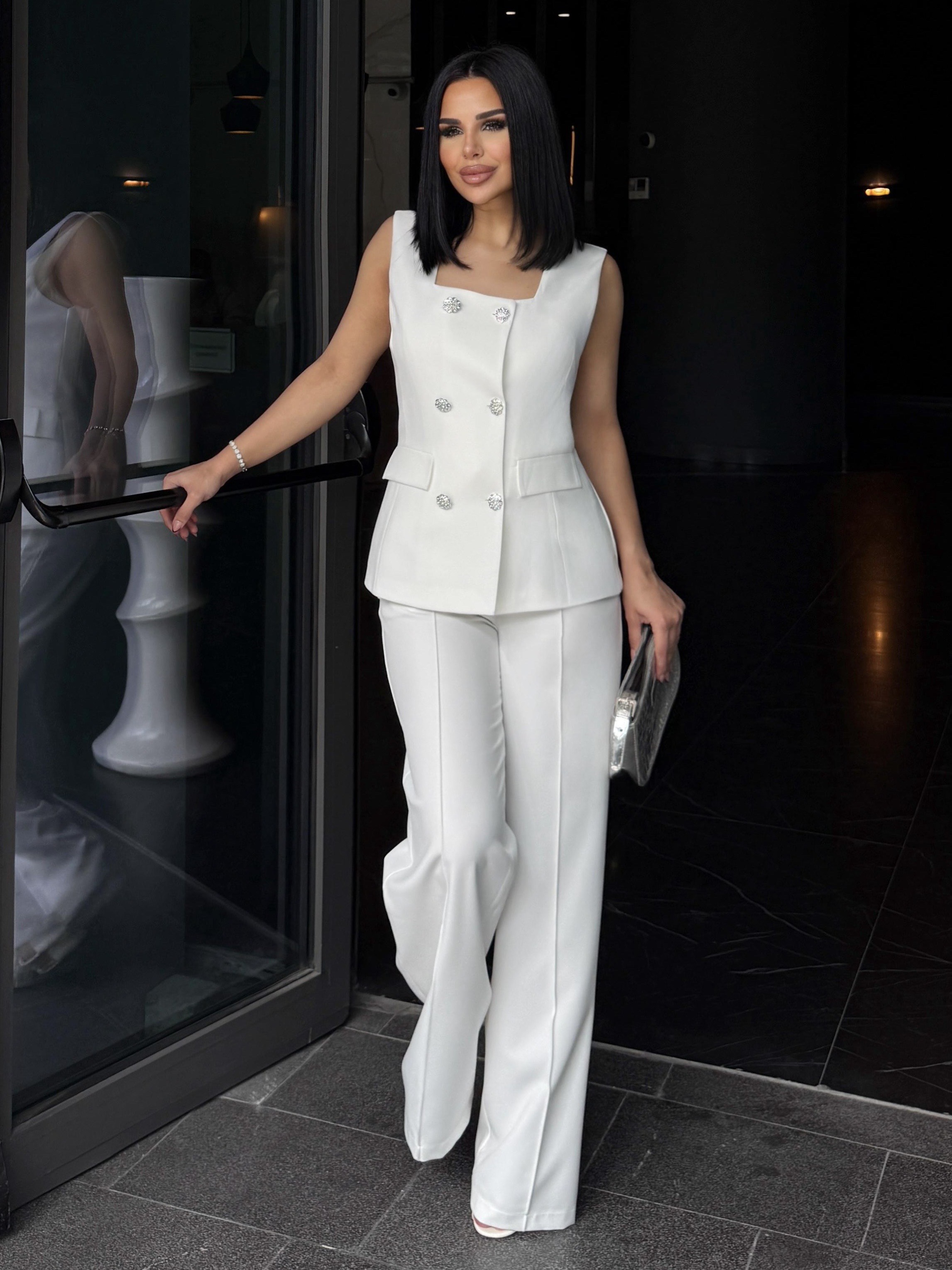Elanor Yeleklı Taşlı Takım Beyaz